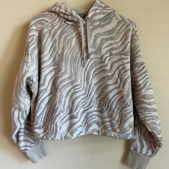 Sweaty Betty Light Grey Zebra Animal Print Essential Cropped Hoodie Women Large - Picture 2 of 9